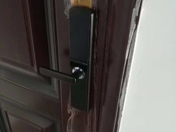图 广州开保险箱哪家专业 广州开锁换锁